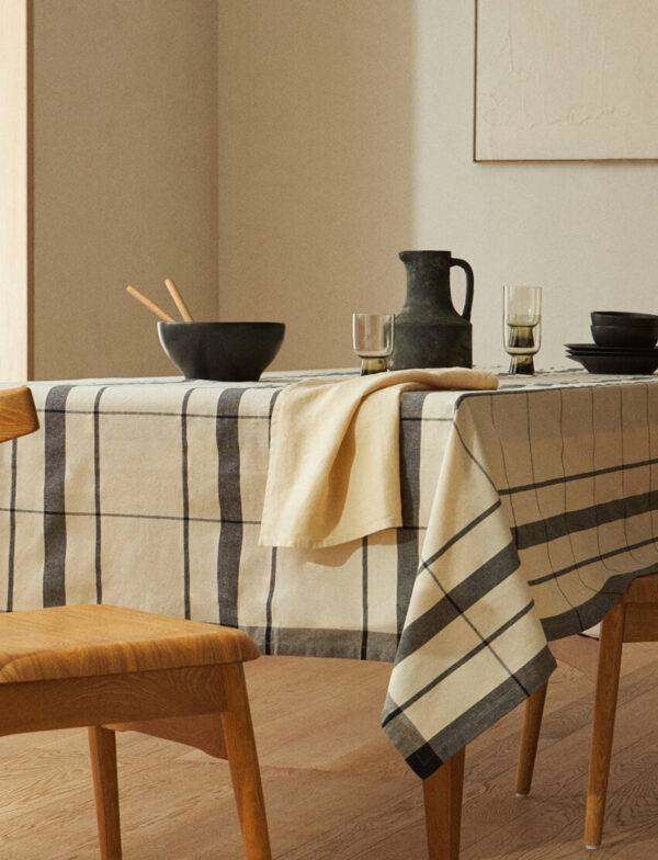 Modern Checked Tablecloth